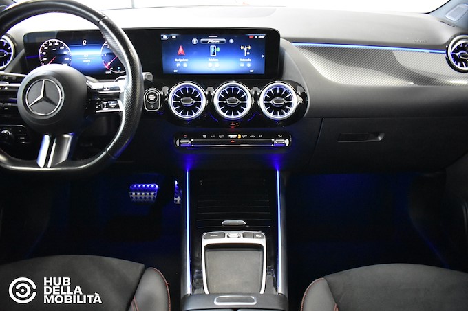 MERCEDES-BENZ GLA 180 d Automatic AMG Line Advanced Plus